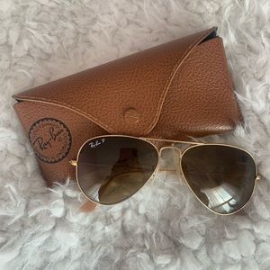 Gold Ray-Ban Aviator Sunglasses